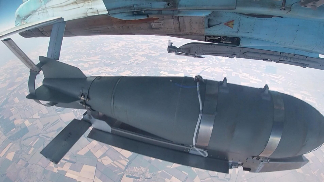 Минобороны: Су-34 уничтожил десятки украинских националистов ударом бомб ФАБ-500